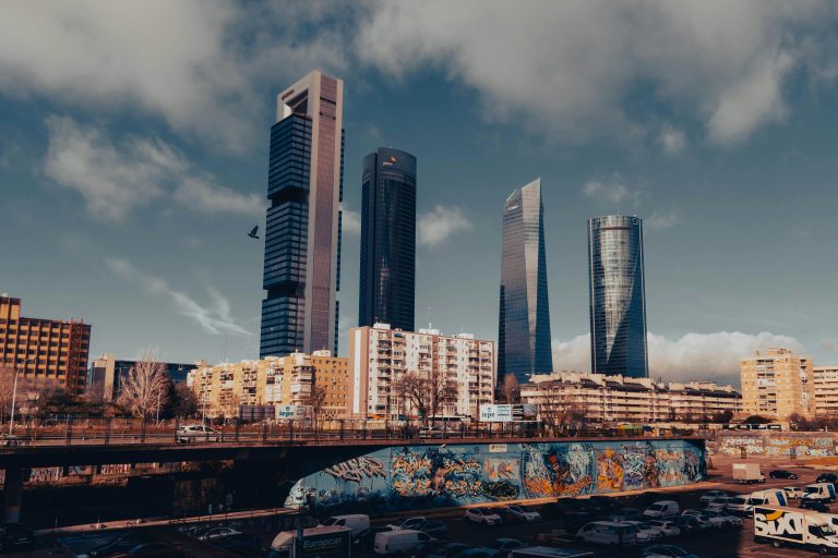 NIE, TIE y padrón en España tras obtener una autorización de residencia.